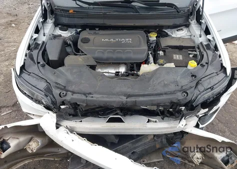2019 Jeep Cherokee Latitude Fwd from USA, damaged, VIN 1C4PJLCB8KD222193